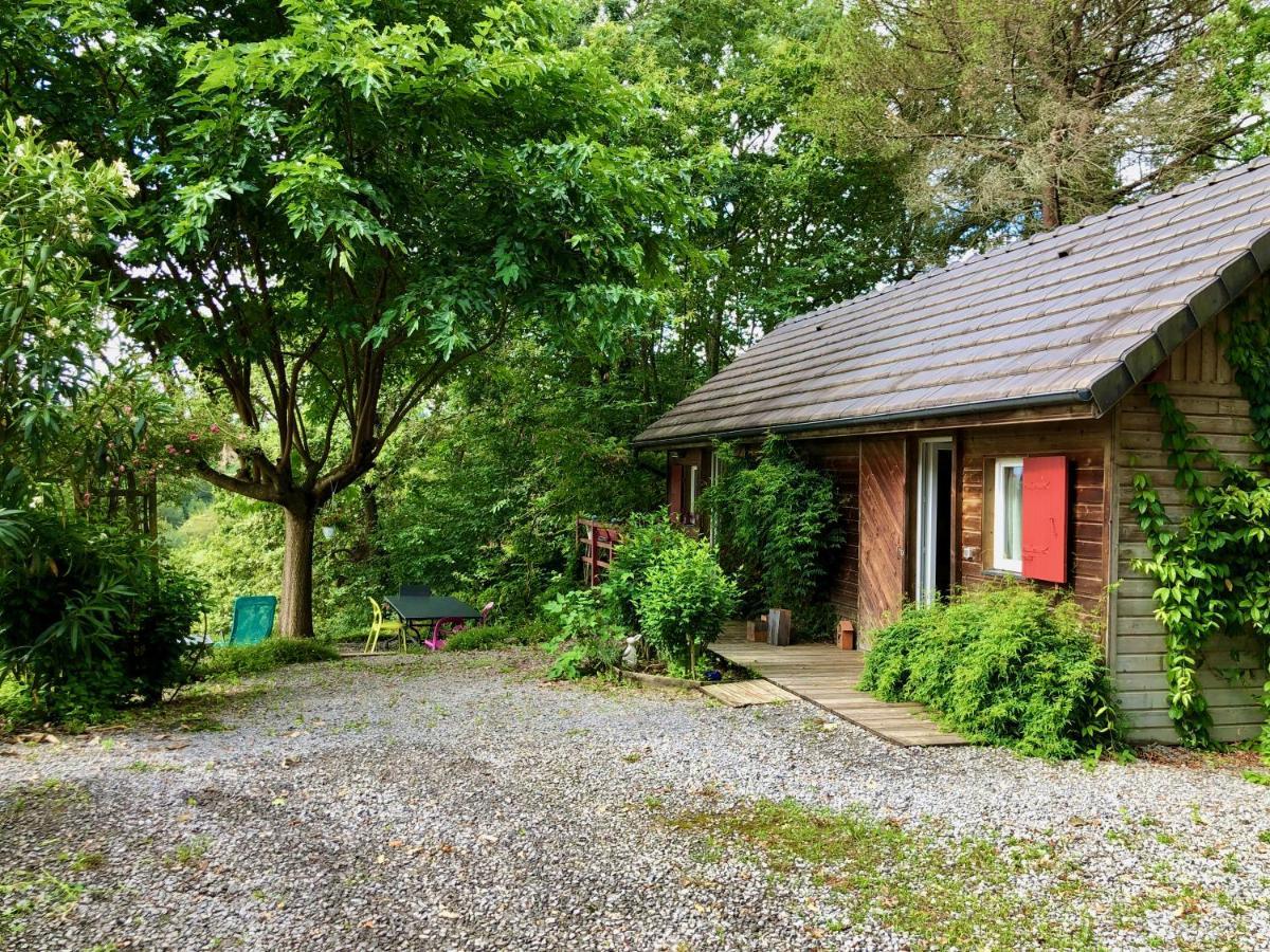 La Cabane Des Coteaux Gan Exterior photo